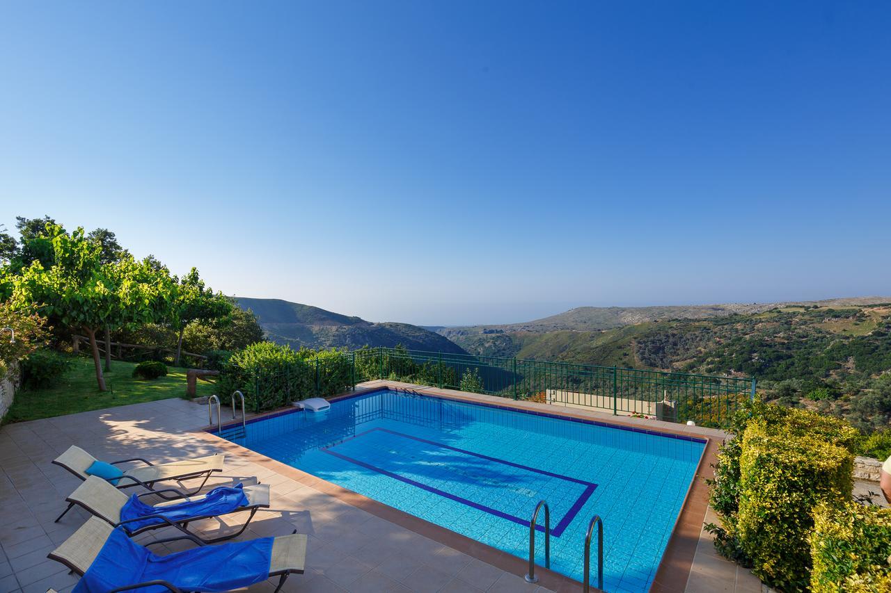 Harkia Villas 외부 사진